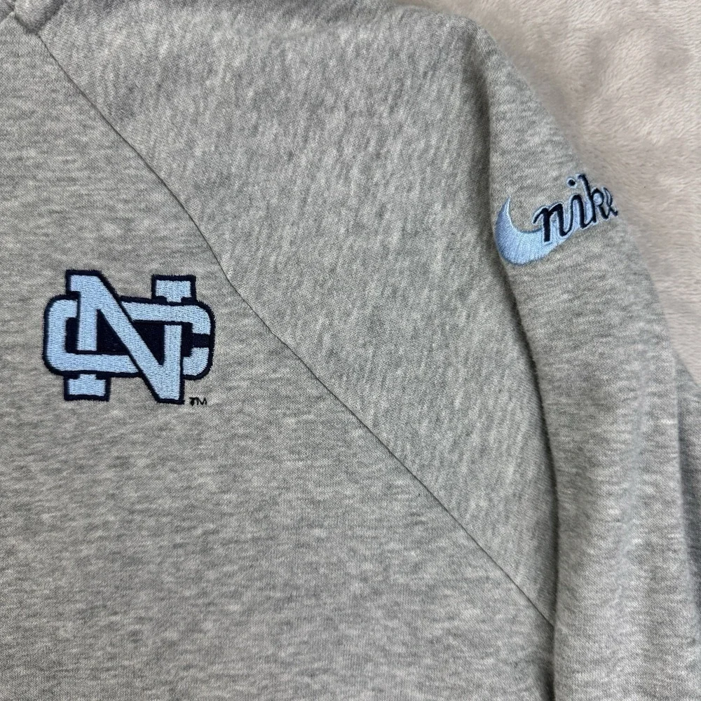 Nike Hoodie Womens XXL Gray UNC‎ North Carolina Pullover Sweatshirt Logo
